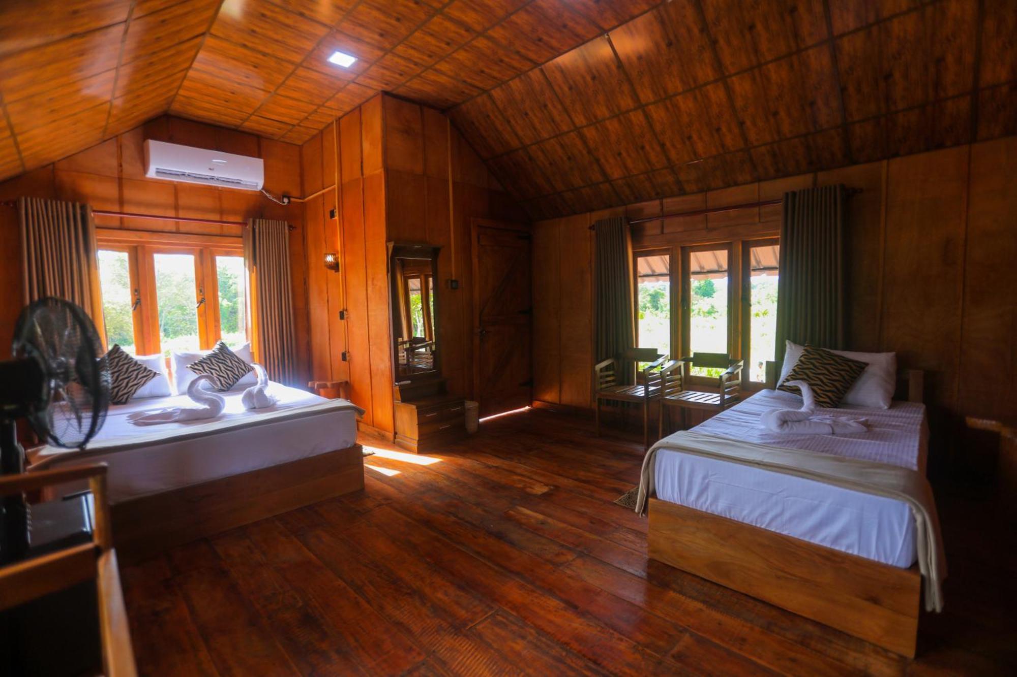 Vila Lion Wood Treehouse Talkote Exteriér fotografie