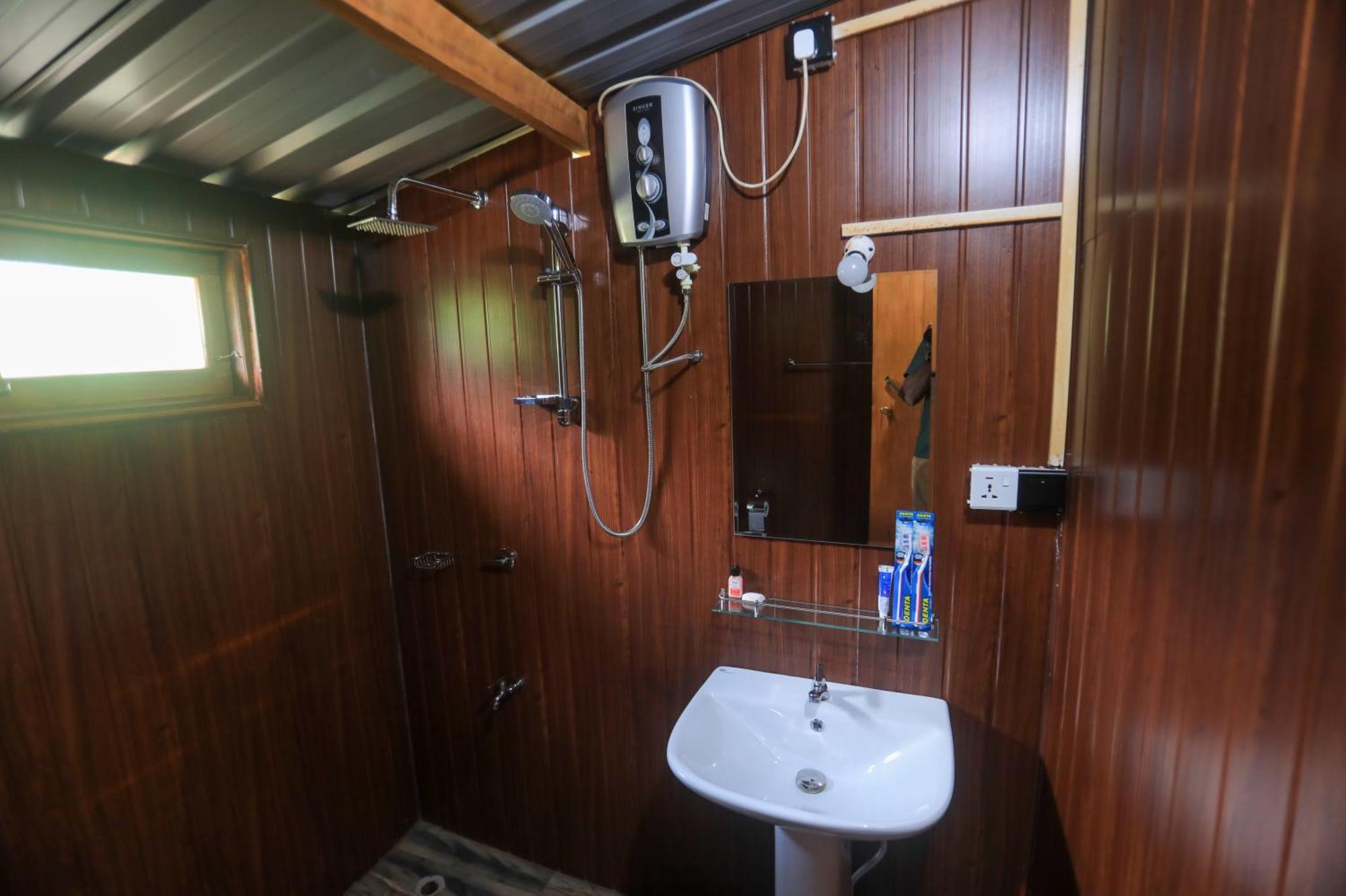 Vila Lion Wood Treehouse Talkote Exteriér fotografie